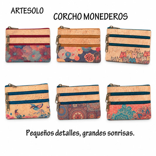 Monederos de corcho natural con tres cremalleras y diferentes estampados Serie 741